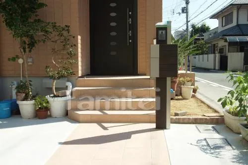 伊丹市 2世帯外構 TOEXアロットポール UD手すり