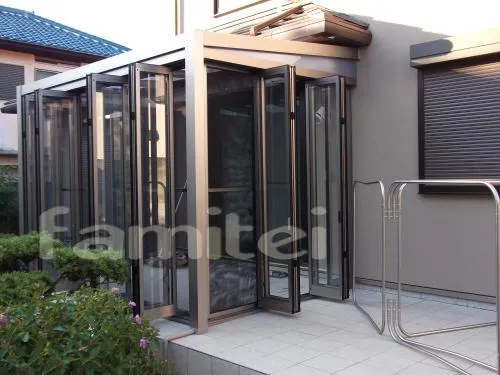 高石市　ガーデンルーム　TOEX ジーマ　タイルデッキ仕上げ