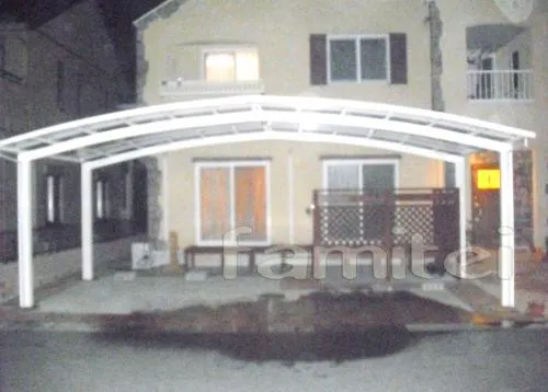 淡路市　カーポート ＹＫＫトリプルポート３台　ＹＫＫヴェクター(ベクター)テラス屋根１Ｆ