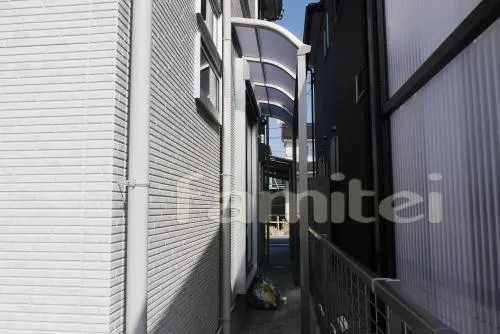 栗東市　オープン外構　カーポート　境界フェンス　門柱　タイルデッキ