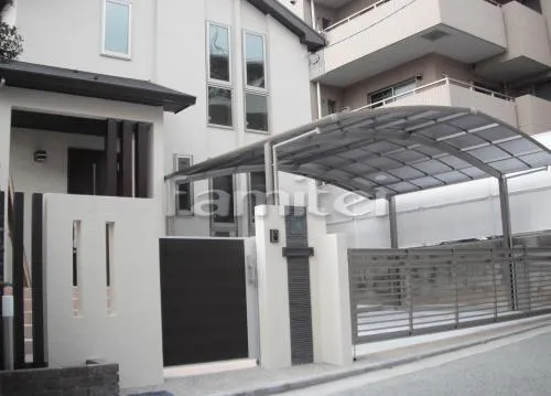 西宮市　モダンタイル門柱　白黒　モノクロ　門扉　ガレージ　車庫