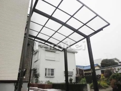 和歌山市　オープンシンプル外構　手摺 LIXILグリップライン　カーポート プライスポート１台