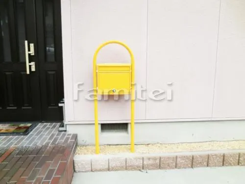 大津市 車庫周り ナチュラル 庭周り 木調アルミ角柱 プランパーツ 郵便ポスト YKKポスティモ