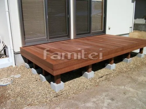 宇陀市　新築シンプル外構　角柱門柱 郵便受けポスト エクスポストプレイン