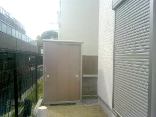 豊中市 勝手口テラス屋根 フラットテラス屋根 目隠しパネル ヨドコウ物置