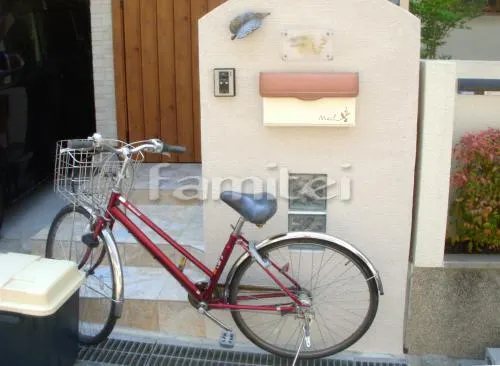 吹田市 新築オープン外構 ガラスブロック門柱 目隠しフェンス サニーブリーズS型