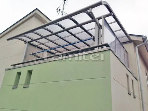 羽曳野市 エクステリア工事 雨除け屋根 レギュラーテラス屋根 1階用 Ｒ型アール屋根 ベランダ屋根 レギュラーテラス屋根 ２階用 Ｒ型アール屋根 物干し 目隠しパネル(側面 サイド)