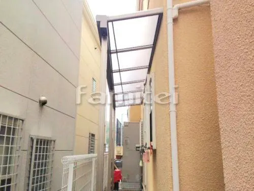 高槻市 エクステリア工事 犬走り雨除け屋根 フラットテラス屋根 1階用 Ｆ型 特殊加工 斜めカット