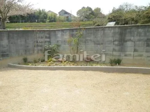 香芝市 リフォーム庭園外構工事 化粧ブロック花壇 ユニソン リブスプリット R加工カーブ曲線デザイン シンボルツリー ハナミズキ(ピンク) サルスベリ落葉樹 ナンテン 常緑樹 下草 低木 植栽