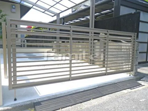 香芝市 外構工事 玄関まわり 門柱 ポスト 袖壁 門扉 アプローチ 手すり ガレージまわり 駐車場屋根 門扉 土間コンクリート 境界フェンス塀 シンボルツリー 植栽灯ガーデンライト照明 洗濯干し屋根 犬走り 防犯砂利敷き 防草シート加工 イナバ物置