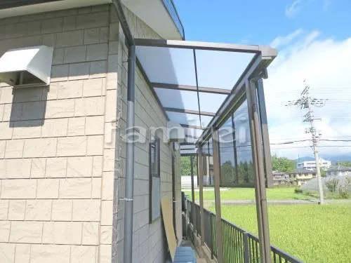 大津市 エクステリア工事 ベランダ屋根 LIXILリクシル サンクテラス屋根2 TOEXトエックス 2階用 F型フラット屋根 物干し 目隠しフェンス塀 LIXILリクシル プレスタ7Y型 TOEXトエックス 化粧ブロック タクボ物置 M-199AF 野外物置き 収納庫 倉庫