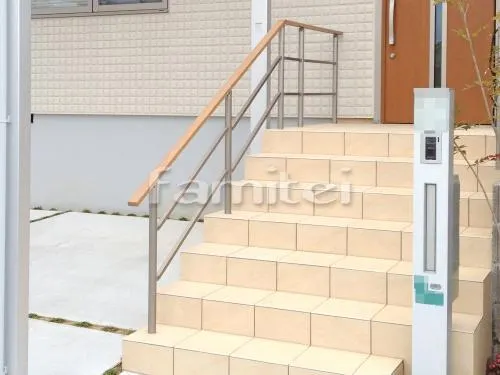 泉南郡熊取町 エクステリア工事 玄関ポーチ階段手摺り(手すり) LIXILリクシル アーキレール 横桟取付 TOEXトエックス