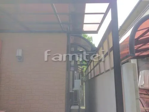 豊中市 エクステリア工事 雨除け屋根 三協アルミ メニーウェルテラス屋根 1階用 F型フラット屋根 柱なし 自転車バイク屋根 三協アルミ メニーウェルテラス屋根 1階用 R型アール屋根
