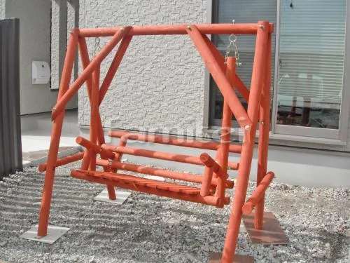 姫路市 外構工事 新築オープン外構 玄関まわり アプローチ 土間コンクリート 100角石目地 床石貼り 乱形石 石英岩 化粧ブロック積み花壇 門柱 木製調デザインアルミ角柱 プランパーツ 目隠し 表札灯照明 TAKASHOタカショー マリンライト ブラケットタイプ ガーデンルーム YKKAP サンフィール3 テラス囲いサンルーム