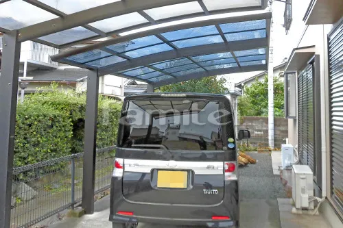 和歌山市 エクステリア工事 カーポート YKKAP レイナポートグラン 1台用(単棟) R型アール屋根