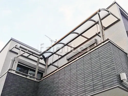 宇治市 エクステリア工事 ベランダ屋根 LIXILリクシル スピーネ 2階用 R型アール屋根 特殊加工 入隅