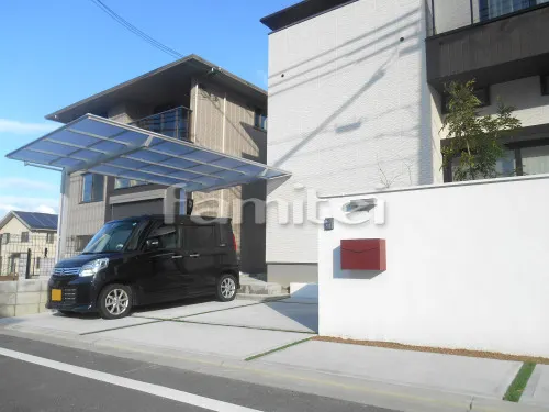 木津川市 新築シンプル オープン外構 門袖 照明 郵便受けポスト カーポート 土間コンクリート スロープ シンボルツリー テラス屋根 砂利