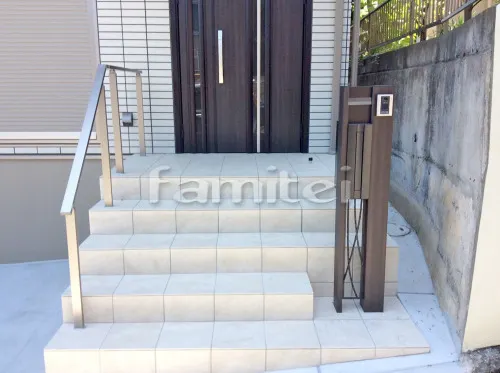 和歌山市 新築ベーシック オープン外構 機能門柱 手すり 土間コンクリート 擁壁 目隠しフェンス ウッドデッキ