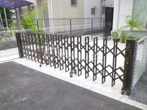 交野市 エクステリア工事 リフォームベーシック クローズ外構 門扉 フェンス
