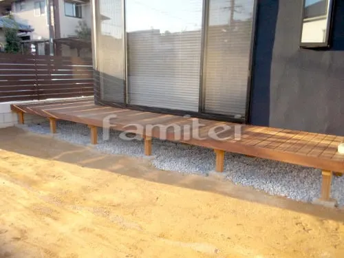 羽曳野市 新築シンプル オープン外構 玄関まわり 門柱 モルタル仕上げ 玄関アプローチ 土間コンクリート ウッドデッキ