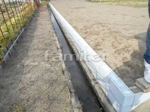 久世郡久御山町 リフォーム部分工事 土留めコンクリートブロック