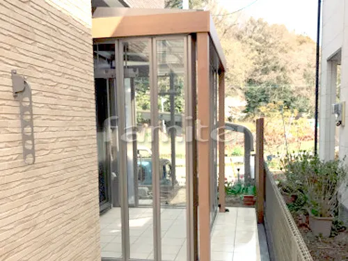 河内長野市 リフォーム庭園工事 木製調ガーデンルーム LIXILリクシル ジーマ 積雪50cm対応 F型フラット屋根 サンルーム タイルデッキ