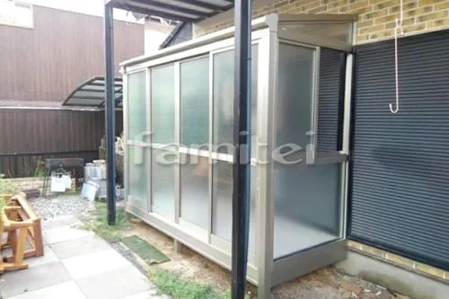 西脇市 エクステリア工事 ガーデンルーム YKKAP サンフィール3 F型フラット屋根 テラス囲い サンルーム 竿掛け タイルデッキ LIXILリクシル グレイスランド300角 GRL-1