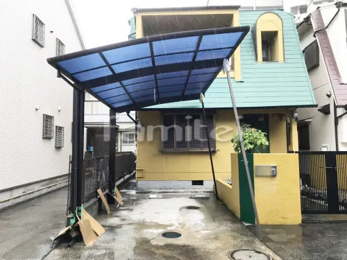 堺市北区 エクステリア工事 玄関門扉 LIXILリクシル プレスタ2型 細たて桟 12-07 両開き 既存門扉撤去