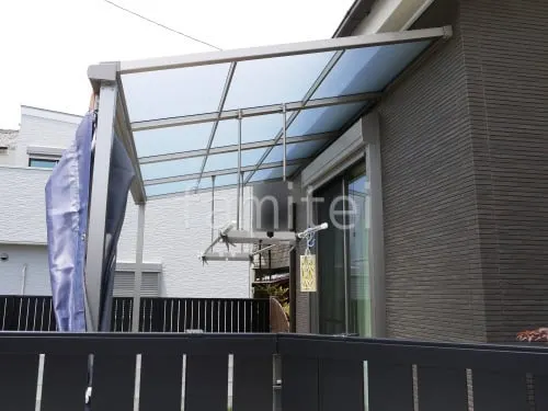 松原市 新築ベーシック セミクローズ外構 化粧ブロック門袖 ユニソン リゲル 雨除け屋根 LIXILリクシル テラスVA(F) 1階用 F型フラット屋根 物干し ポスト ルージュムント 照明 タカショー ガーデンアップライト