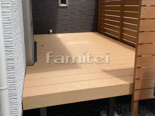 橿原市 外構工事 新築ベーシック オープン外構 機能門柱 ユニソン ヴィコDB100 玄関アプローチ階段 床タイル貼り アイコットリョーワ マディソン 駐車場ガレージ 土間コンクリート 目地 伸縮目地 ウッドデッキ LIXILリクシル 樹ら楽ステージ(きらら) 目隠しフェンス塀 F&F マイティウッド 花壇 ソイルレンガ ステップ 化粧ブロック アルタ ピンコロ 水受け 姫高麗芝 バラス砕石 真鍮