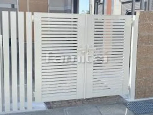 和歌山市 リフォームシンプル クローズ外構 化粧ブロック門柱 ユニソン シャモティ 郵便受けポスト LIXILエクスポストS-1型 玄関門扉 LIXILライシス1型 太横桟 14-08 両開き 車庫門扉 伸縮ゲート エクスライン1型 自転車バイク屋根 四国化成 木製調マイポートorigin 雨除け屋根 YKKソラリアF 1階