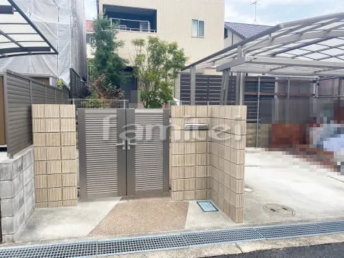 広陵町 リフォームベーシック クローズ外構 化粧ブロック門柱門袖 ユニソン リゲル 玄関門扉 LIXILリクシル 開き門扉AB YM1型 両開き 郵便受けポスト エクスポスト 2B-05 手動跳ね上げ式門扉 ワイドオーバードアS1型 横2台用 アップゲート 目隠しフェンス塀 フェンスAB YL3型 2段柱 60角 バラス砕石