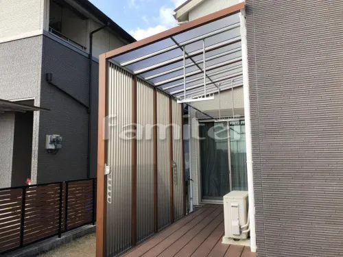 橋本市 お庭のリフォーム 木製調洗濯干し屋根 YKKAP アウタールーフ 1階用 F型フラット屋根 正面デザインパネル2型 縦格 物干し デッキ下 土間コンクリート ヨド物置 エスモ ESE-1609A 野外物置き 収納庫 倉庫 木製調目隠しフェンス塀 LIXILリクシル フェンスAB YS2型 横スリット1 化粧ブロック ユニソン シャモティ 既存フェンス撤去