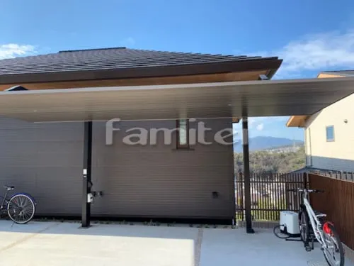 宝塚市 エクステリア工事 カーポート LIXILリクシル カーポートSC 1台用(単棟) F型フラット屋根 雨樋 配管接続 屋根材 アルミ板 シャイングレーF 柱 梁 ブラック ダウンライト ライティング DL-G1型30° 2個 防水コンセント スマート接地防水ダブルコンセント ブラック 取付