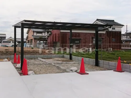 田原本町 エクステリア工事 カーポート LIXILリクシル ネスカF F型フラット屋根 横2台用(ワイド ツイン)雨除け屋根 YKKAP ソラリアテラス屋根 1階用 F型フラット屋根