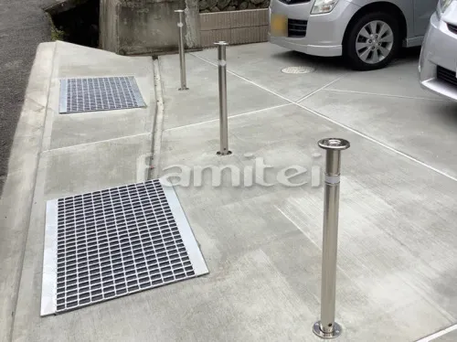 紀の川市 リフォームシンプル オープン外構 表札灯 玄関前アプローチ 床平板貼り ジャミ敷き 玄関前アプローチ タイルデッキ カーポート Y合掌  駐車場ガレージ床 土間コンクリート 伸縮目地  車止めポール バリカー 溝蓋 グレーチング 化粧ブロック ジャミ敷き ピンコロ囲い モルタル仕上げ洗い場 土間コンクリート 伸縮目地