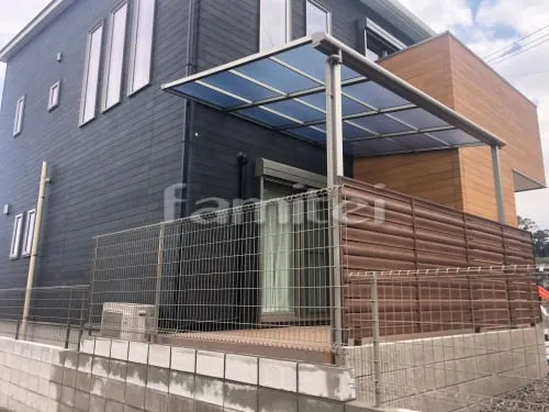 和泉市 リフォーム部分工事 雨除け屋根 LIXILリクシル スピーネ 1階用 F型フラット屋根 境界フェンス塀 ハイグリッドフェンスN8型 UF8型 CBブロック積み 既存ウッドデッキ 解体後再設置