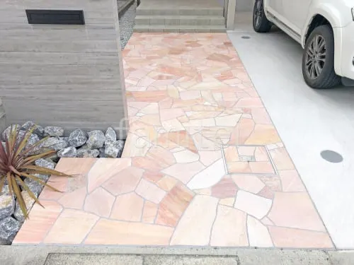 川西町 新築シンプル オープン外構