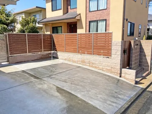 枚方市 リフォームシンプル セミクローズ外構