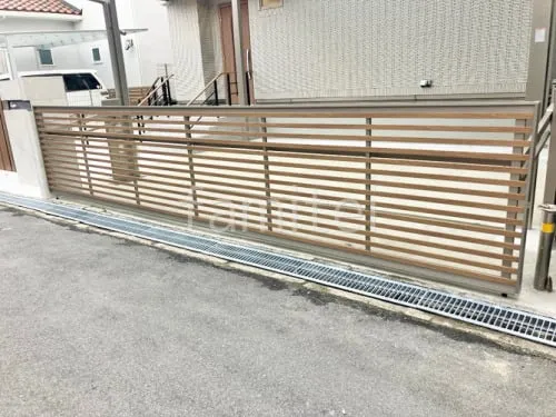 八尾市 新築シンプル クローズ外構