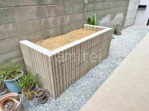 西宮市 新築シンプル セミクローズ外構