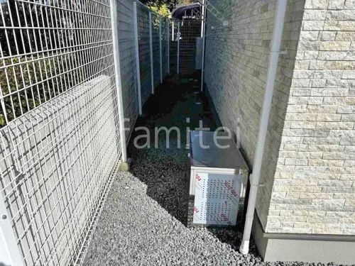 堺市 新築シンプル セミクローズ外構