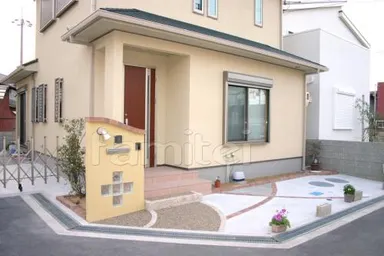 施工例 新築セミクローズ外構