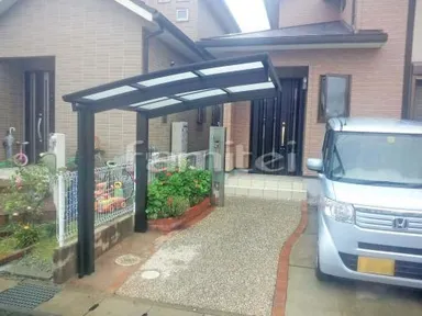 施工例 自転車バイク屋根 プライスポートミニ 雨除け屋根 レギュラーテラス1階