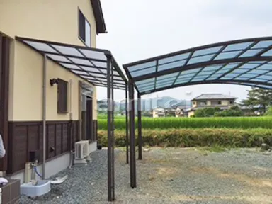 施工例 カーポート LIXILネスカR横2台 雨除け屋根 サンクテラス1階 三協メニーウェル1階
