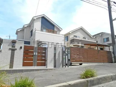 施工例 リフォームシンプル クローズ外構