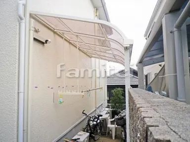 施工例 雨除け屋根 LIXILライザーテラス1階