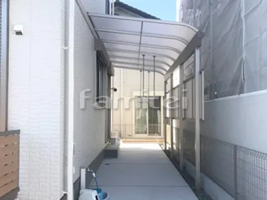 施工例 洗濯干し屋根 YKKヴェクターテラス1階 目隠しパネル