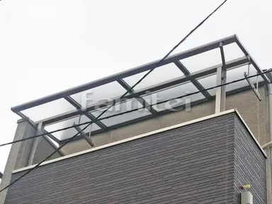 施工例 ベランダ屋根 LIXILスピーネ3階・1階柱なし