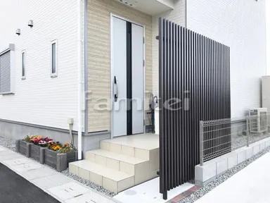施工例 木製調目隠しフェンス塀 花壇